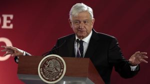 Medidas tomadas por AMLO trajeron escases de combustible en México